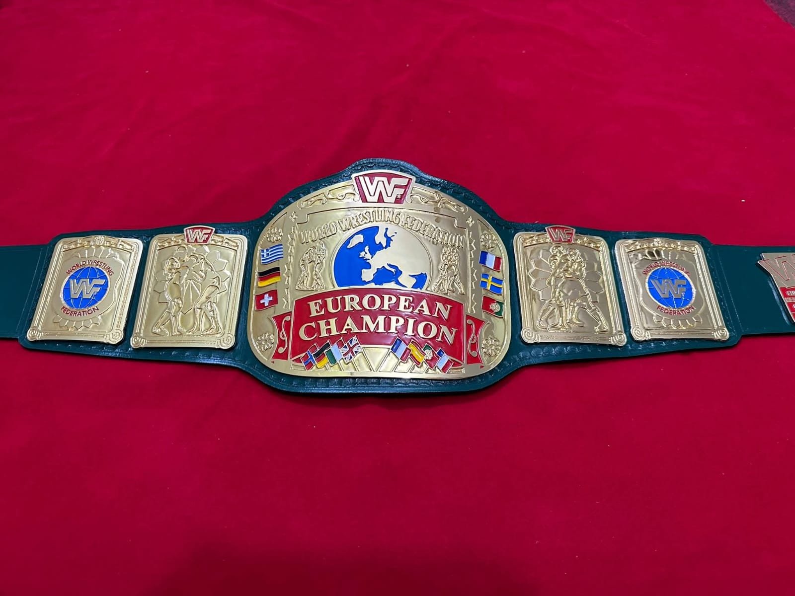 ax_3_af8f1ba4-8a73-4d94-ad66-17c0c497f8fd WWF European Wrestling Championship Belt – 4MM Zinc Gold Plated Replica - Image 3