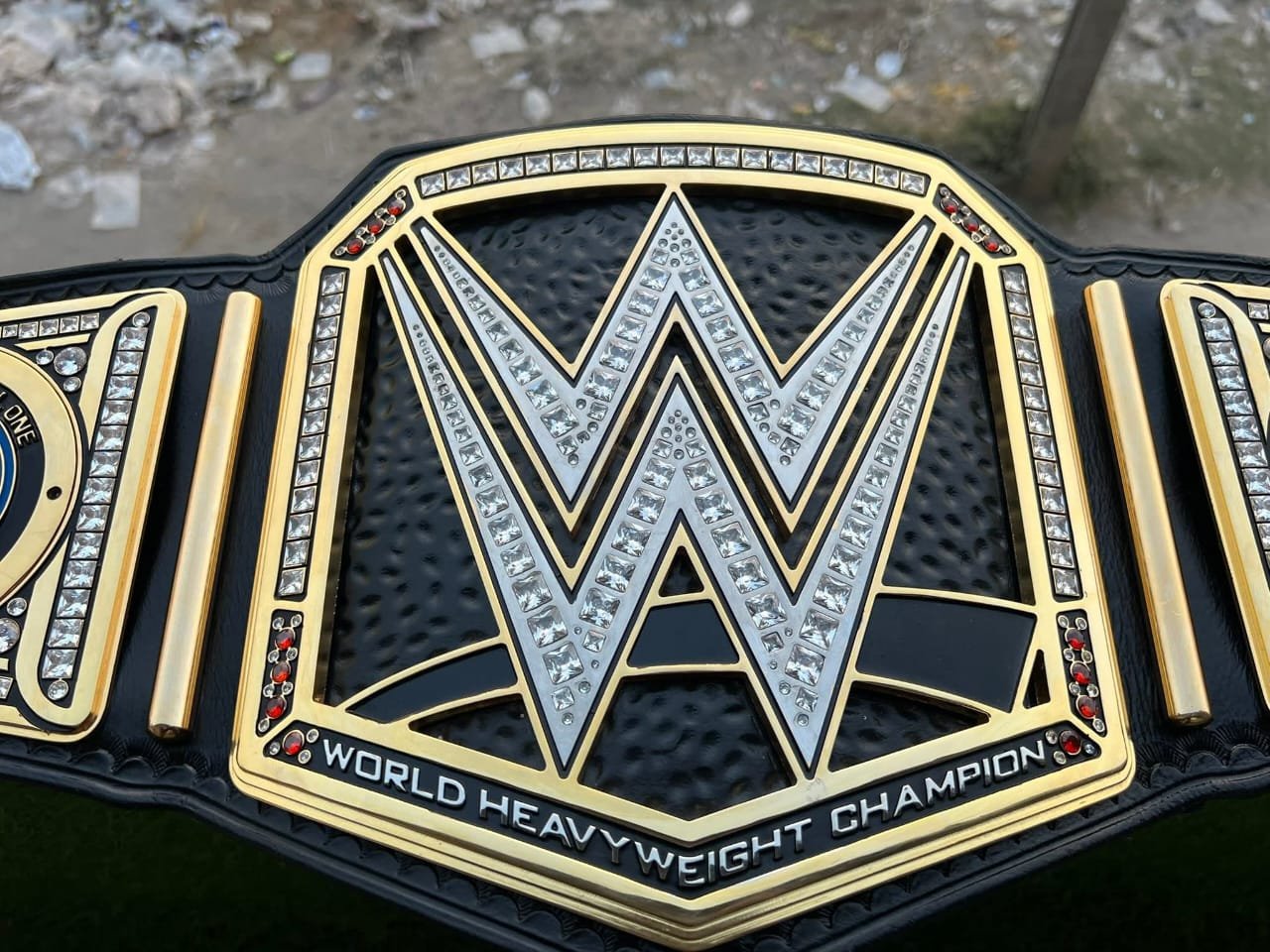 r_3 Premium CNC 3D Worldheavyweight Championship Replica Belt 16MM Releatherd With Aj Styles Side Plates 24K Gold Adults Size - Image 3