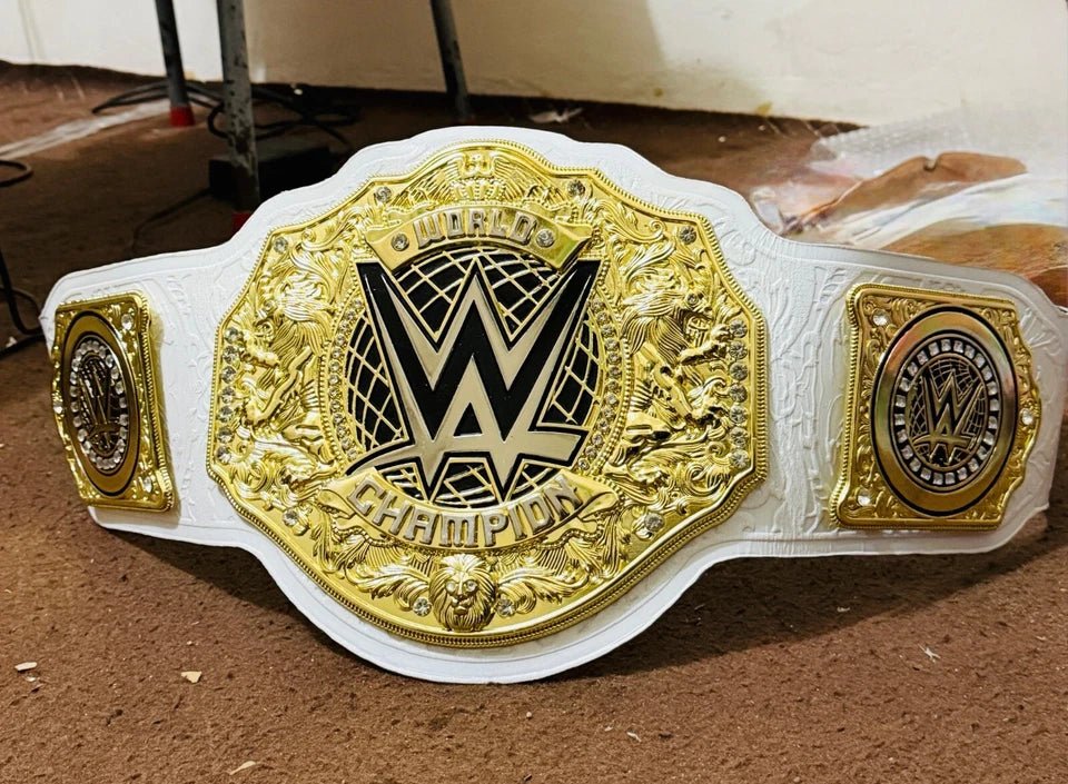 s-l960-2026-05-05T114953.613_40a09f78-129e-401f-a430-63fdd23057ea WWE Women World HeavyWeight Wrestling Championship Replica Title Belt Adult Size 6MM Zinc - Image 4